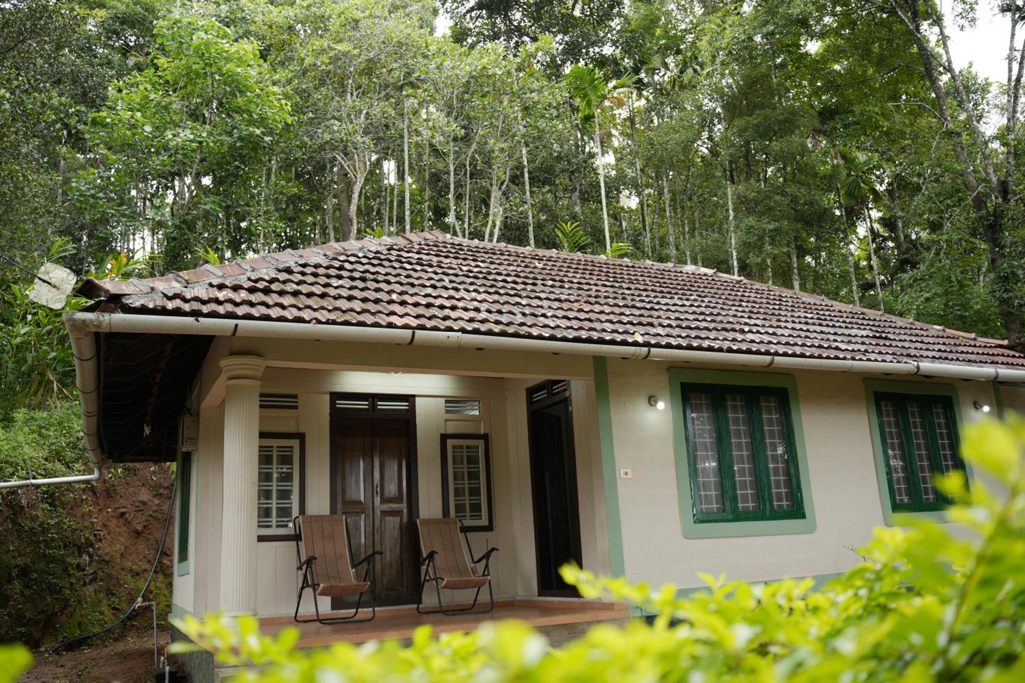 Coffee Camp Home Stay With Tree House Kattappana Exterior photo